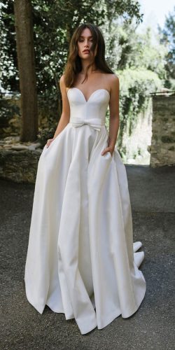 WEDDING-DRESSES-Ideas-for-FALL-2019